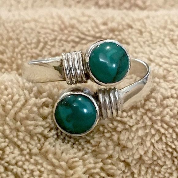 VINTAGE Green Turquoise Sterling Silver Bypass Ring Sz 9.5 - Picture 5 of 8